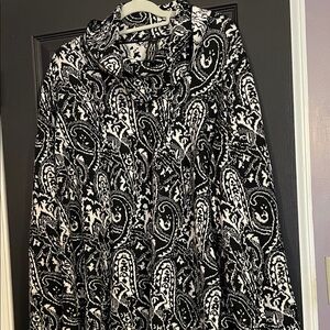 MarlaWynne Black and White Paisley Turtleneck Sweater
